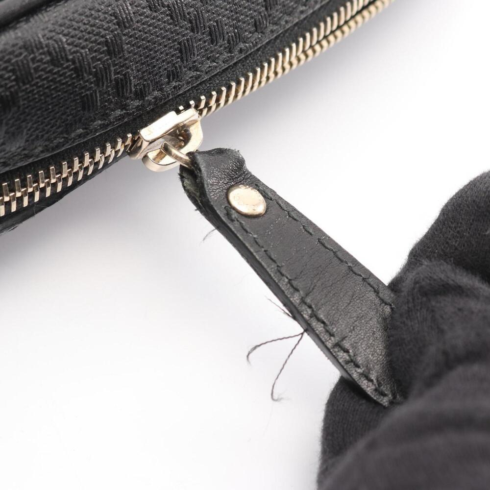 GUCCI Authentic Black Leather Shoulder Bag - Picture 7 of 9